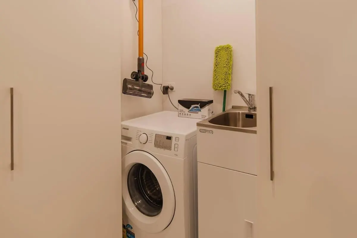 Vibrant Central City Apartment Christchurch New Zealand